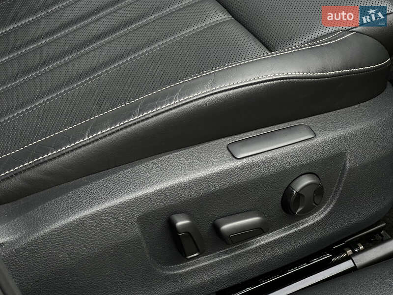 Универсал Skoda Superb 2021 в Луцке