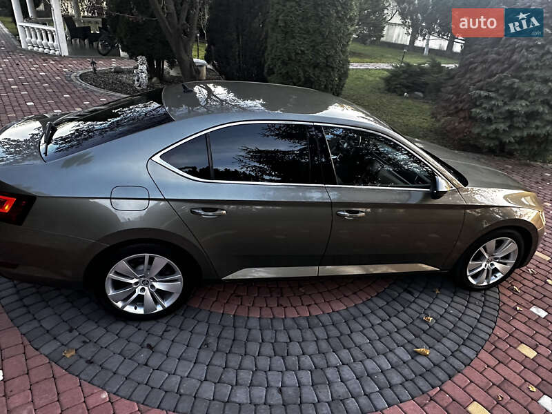 Ліфтбек Skoda Superb 2017 в Хусті фото 19 Ліфтбек Skoda Superb 2017 в Хусті