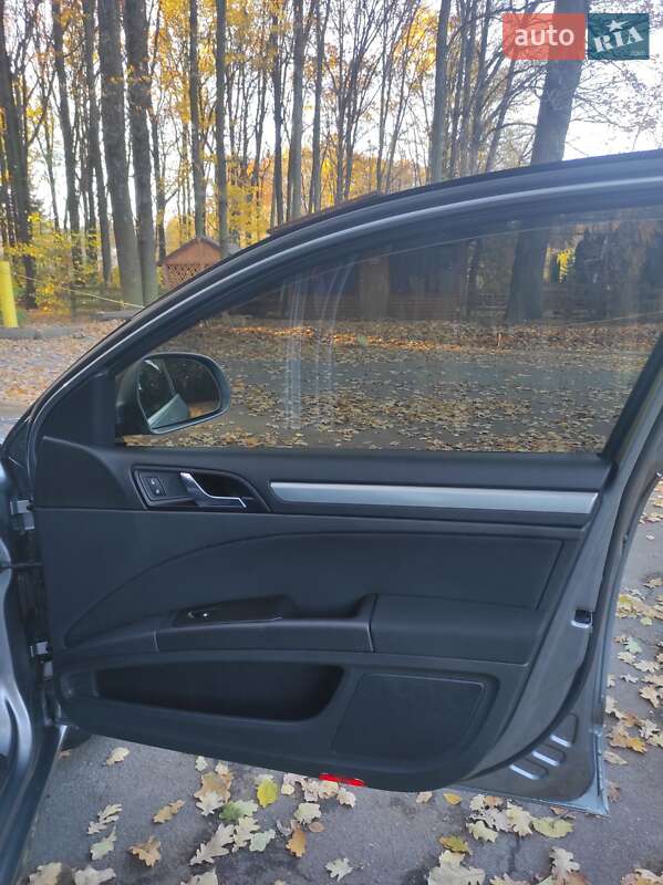 Лифтбек Skoda Superb 2009 в Виннице