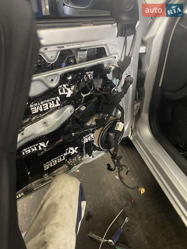 Лифтбек Skoda Superb 2005 в Киеве фото 11 Лифтбек Skoda Superb 2005 в Киеве