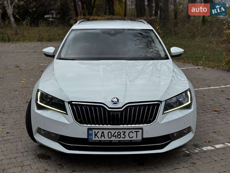 Универсал Skoda Superb 2015 в Василькове