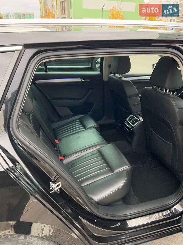 Універсал Skoda Superb 2018 в Рівному
