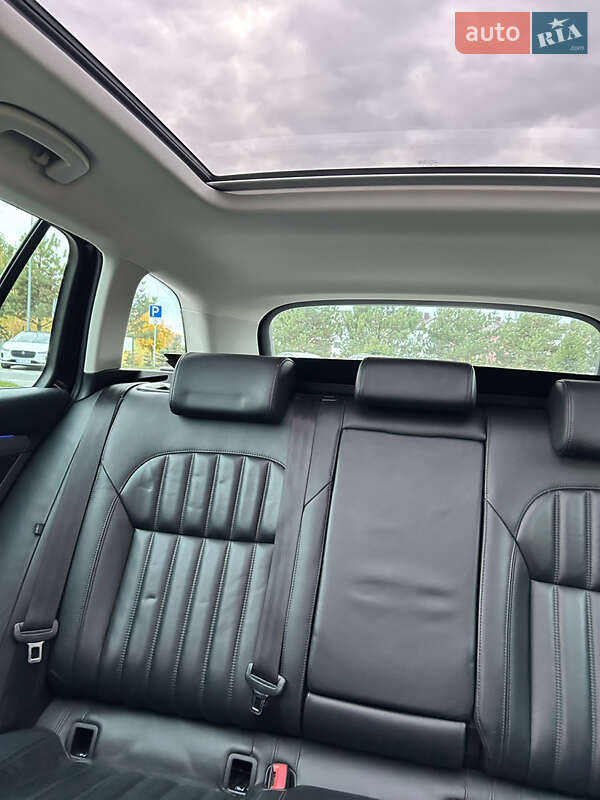 Універсал Skoda Superb 2018 в Рівному