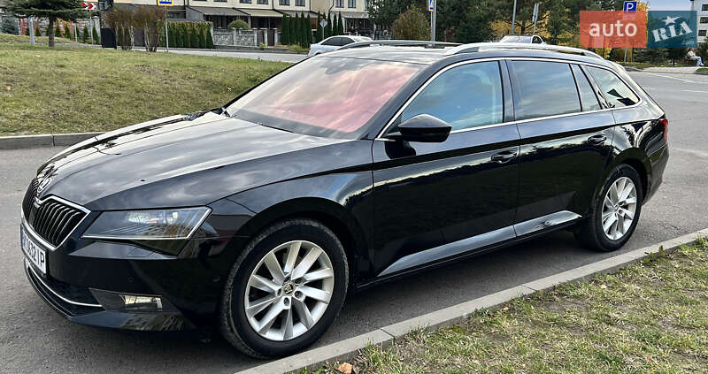 Універсал Skoda Superb 2018 в Рівному