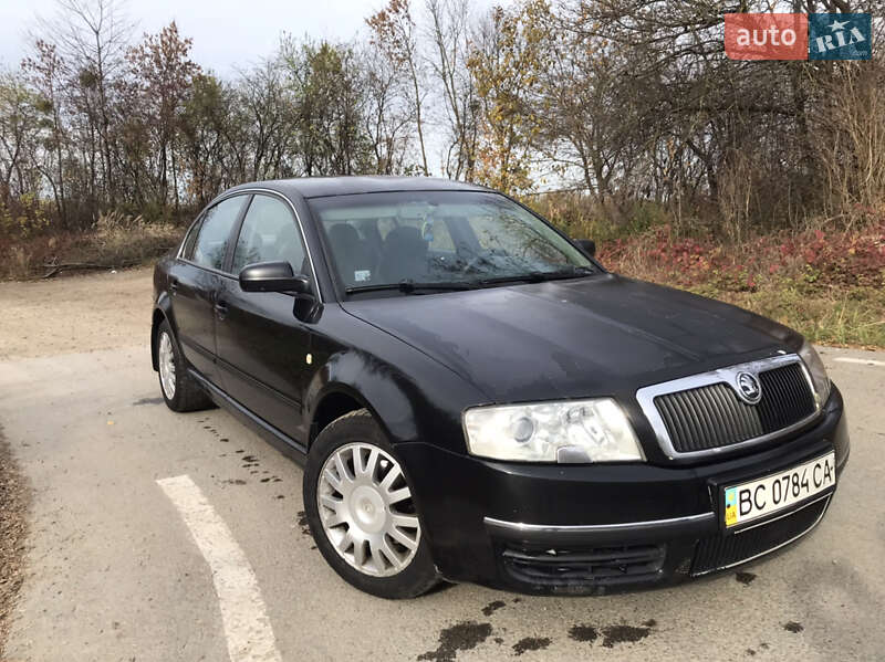 Skoda Superb 2002