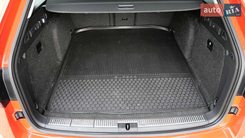 Универсал Skoda Superb 2020 в Львове