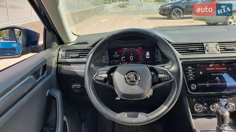 Лифтбек Skoda Superb 2021 в Киеве
