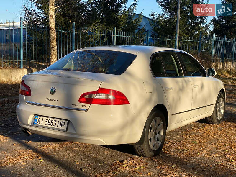 Ліфтбек Skoda Superb 2012 в Бучі фото 6 Ліфтбек Skoda Superb 2012 в Бучі