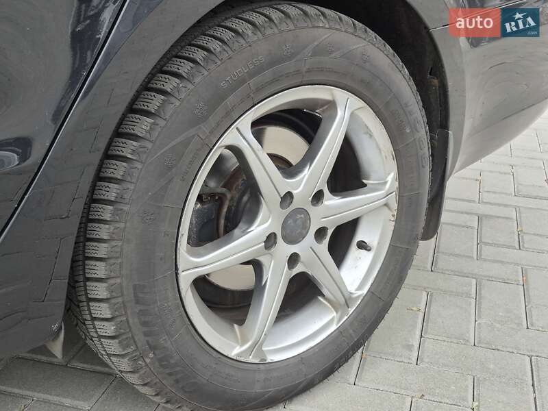 Универсал Skoda Superb 2011 в Кропивницком фото 13 Универсал Skoda Superb 2011 в Кропивницком