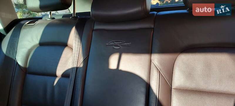 Универсал Skoda Superb 2013 в Киеве