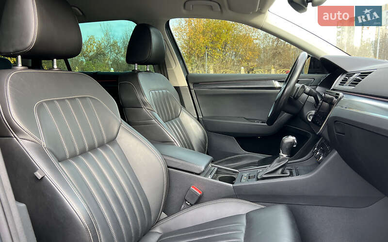 Универсал Skoda Superb 2020 в Львове