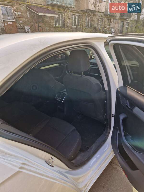 Ліфтбек Skoda Superb 2016 в Києві фото 6 Ліфтбек Skoda Superb 2016 в Києві