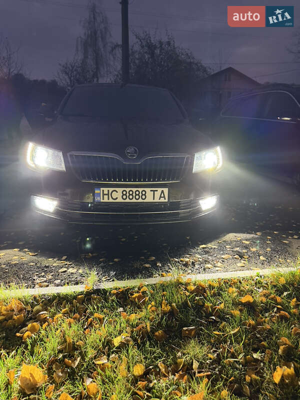 Лифтбек Skoda Superb 2015 в Самборе фото 26 Лифтбек Skoda Superb 2015 в Самборе