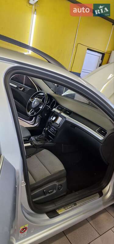Универсал Skoda Superb 2013 в Кривом Роге фото 12 Универсал Skoda Superb 2013 в Кривом Роге