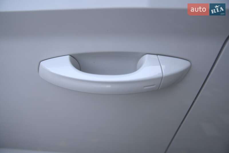 Универсал Skoda Superb 2020 в Полтаве фото 31 Универсал Skoda Superb 2020 в Полтаве