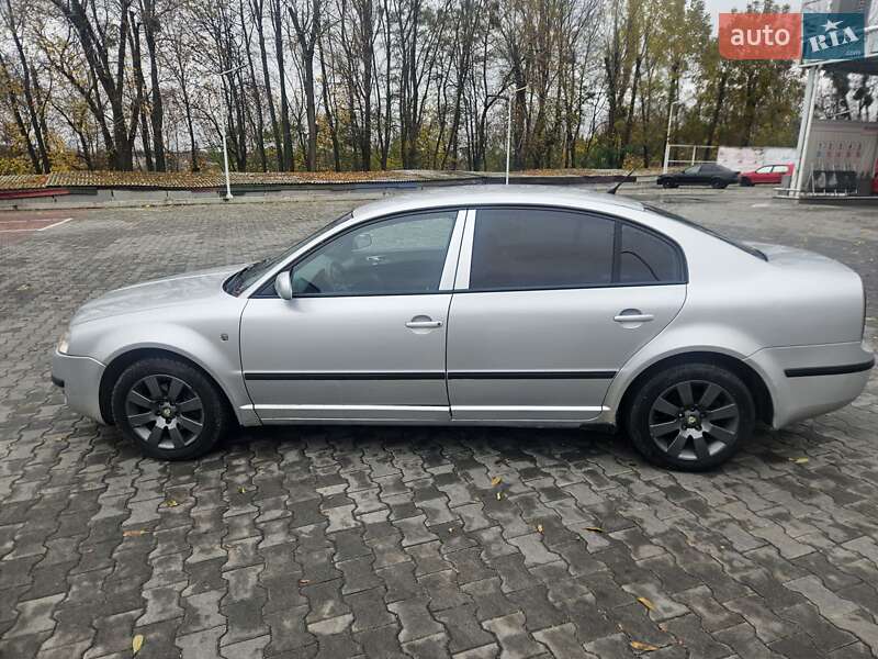 Лифтбек Skoda Superb 2005 в Виннице фото 7 Лифтбек Skoda Superb 2005 в Виннице