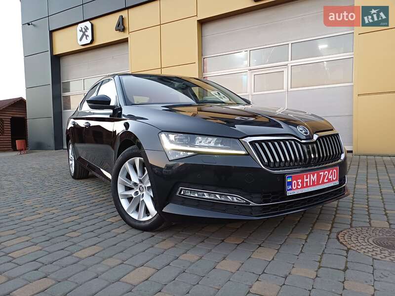 Skoda Superb 2021