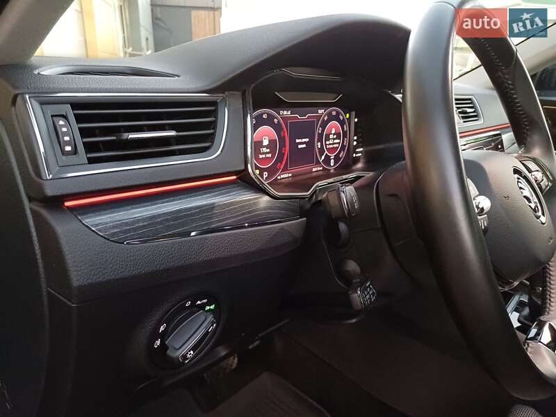 Лифтбек Skoda Superb 2021 в Самборе