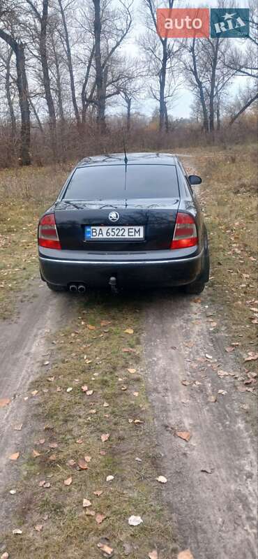 Лифтбек Skoda Superb 2006 в Кременчуге