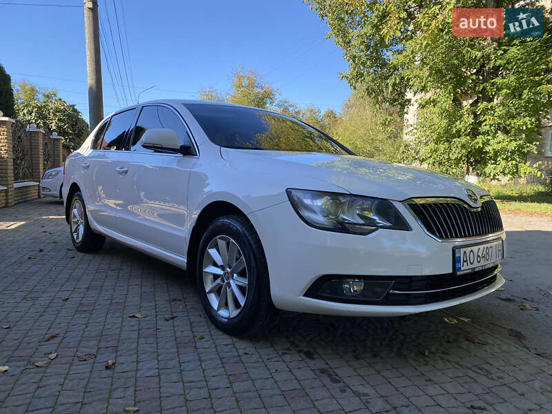 Лифтбек Skoda Superb 2013 в Сваляве фото 2 Лифтбек Skoda Superb 2013 в Сваляве