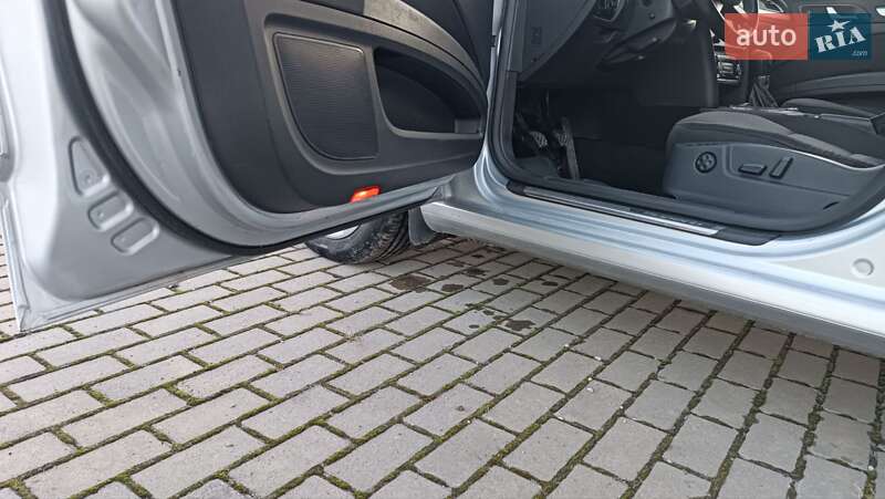 Універсал Skoda Superb 2011 в Сарнах