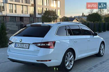 Универсал Skoda Superb 2016 в Умани