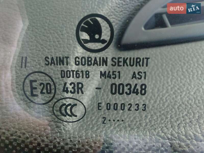 Лифтбек Skoda Superb 2012 в Каменском