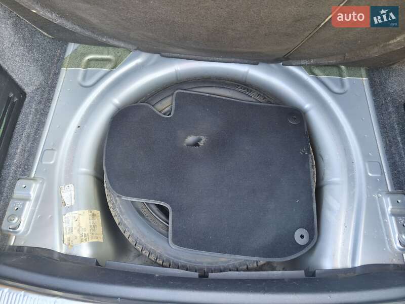 Універсал Skoda Superb 2011 в Дніпрі фото 27 Універсал Skoda Superb 2011 в Дніпрі