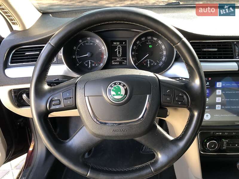 Ліфтбек Skoda Superb 2009 в Теплодарі