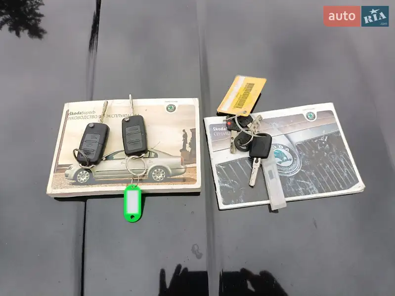 Лифтбек Skoda Superb 2004 в Житомире документ