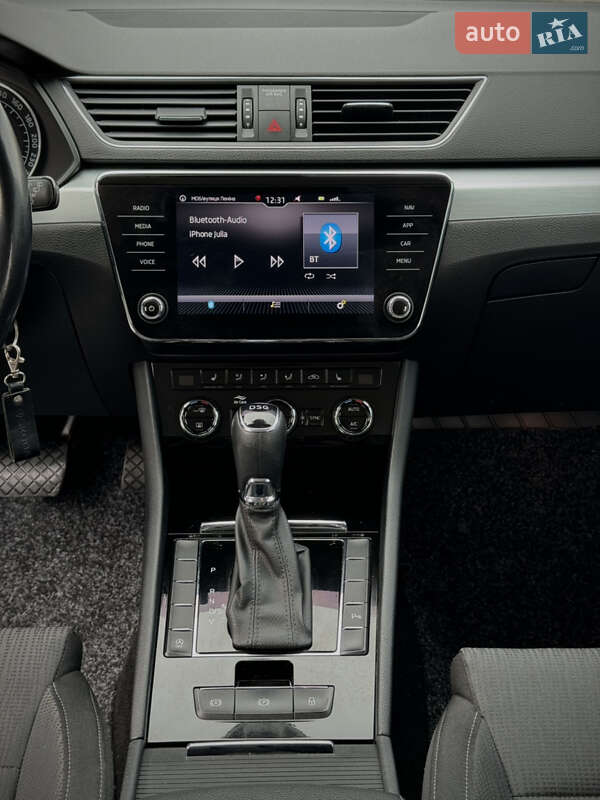 Універсал Skoda Superb 2018 в Мукачевому