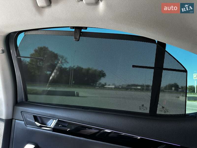 Лифтбек Skoda Superb 2017 в Львове