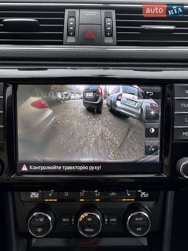Универсал Skoda Superb 2016 в Киеве фото 37 Универсал Skoda Superb 2016 в Киеве