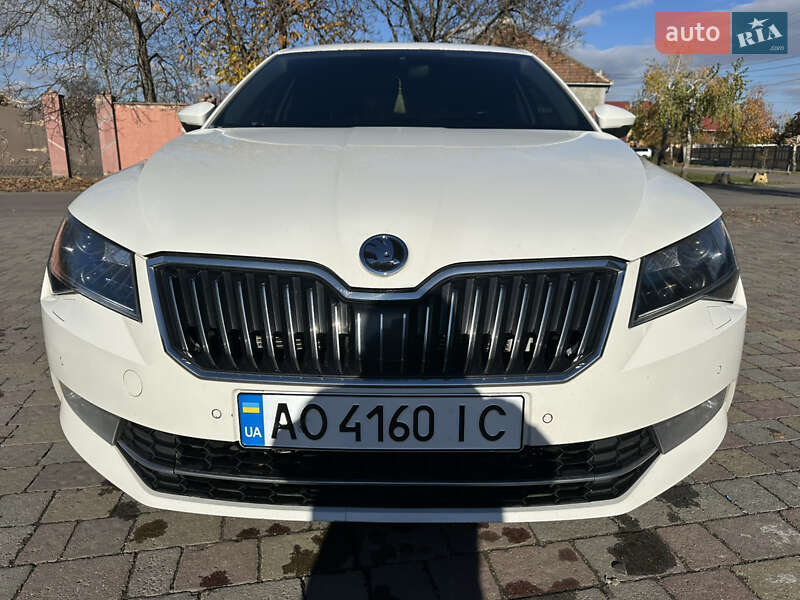 Лифтбек Skoda Superb 2016 в Мукачево фото 3 Лифтбек Skoda Superb 2016 в Мукачево