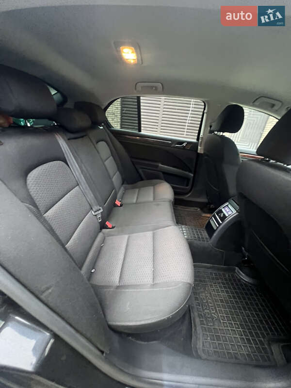 Лифтбек Skoda Superb 2012 в Луцке фото 24 Лифтбек Skoda Superb 2012 в Луцке
