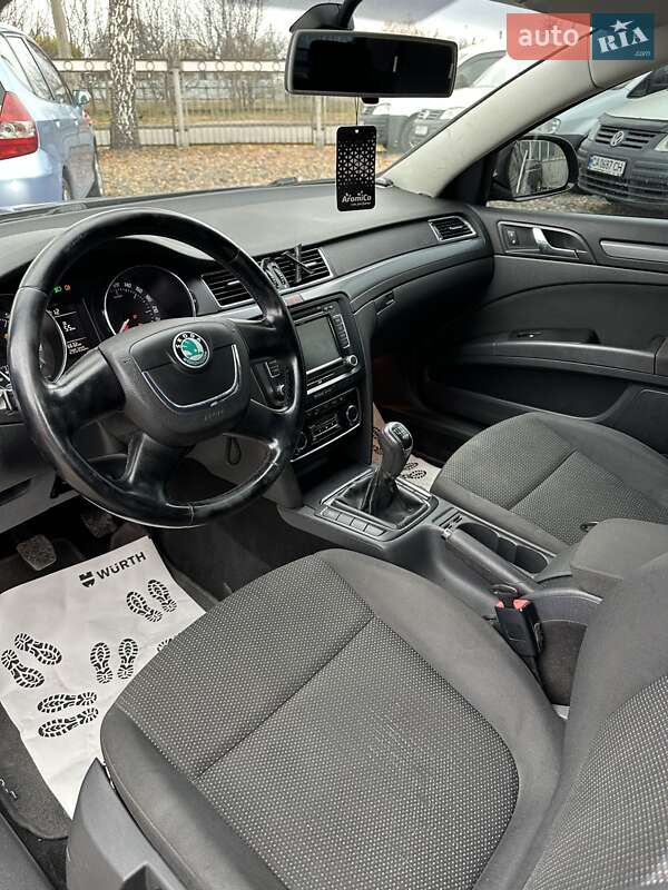 Ліфтбек Skoda Superb 2010 в Смілі фото 8 Ліфтбек Skoda Superb 2010 в Смілі