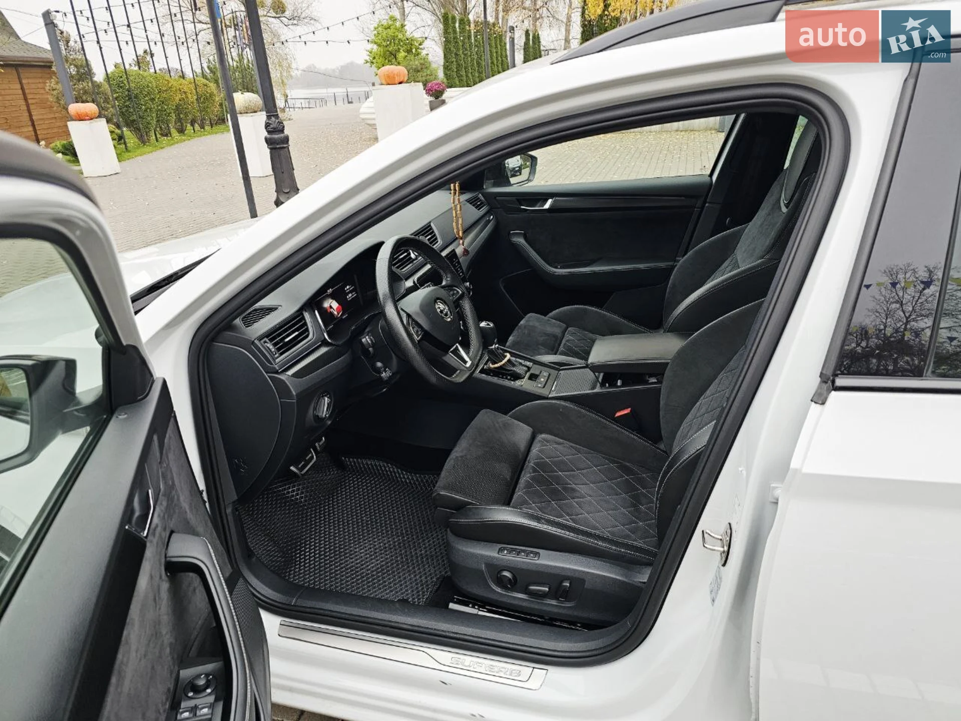 2020 Skoda Superb - мініатюра 6