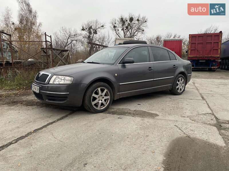 Ліфтбек Skoda Superb 2002 в Білій Церкві