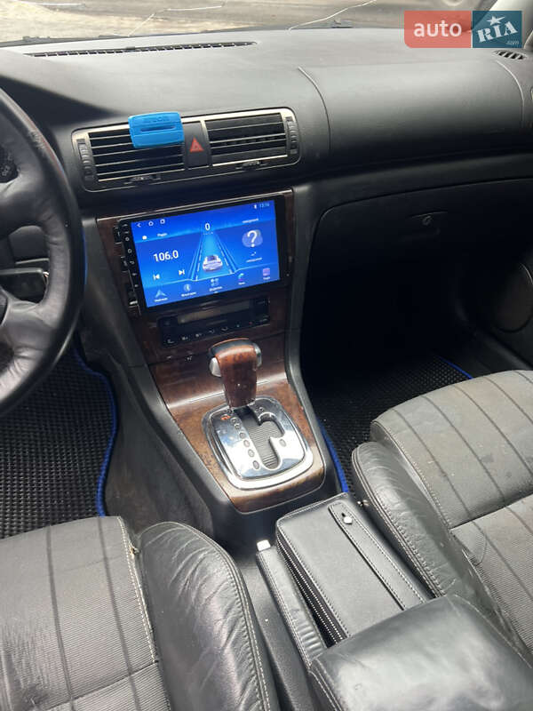 Лифтбек Skoda Superb 2003 в Львове