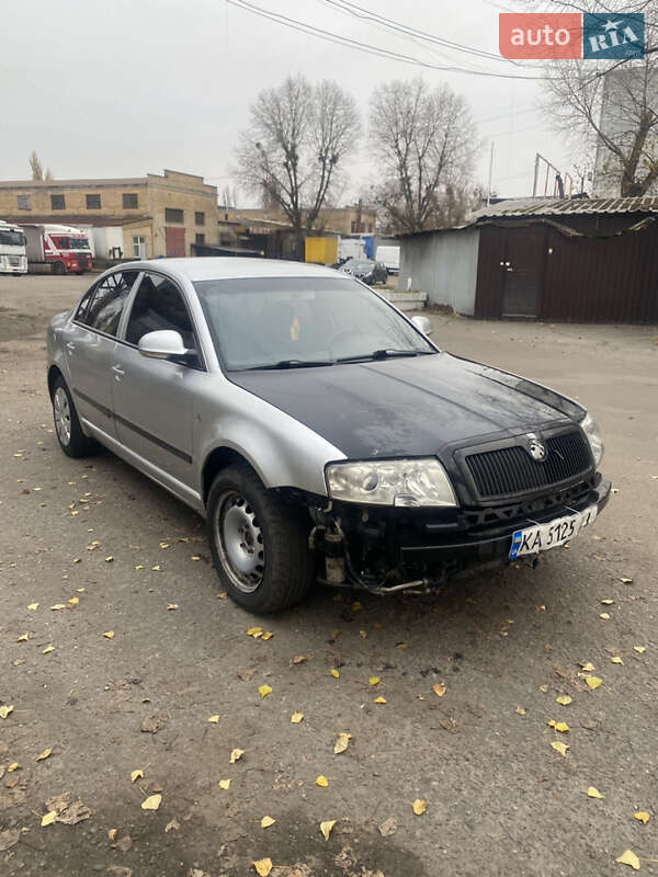 Лифтбек Skoda Superb 2008 в Киеве фото 3 Лифтбек Skoda Superb 2008 в Киеве