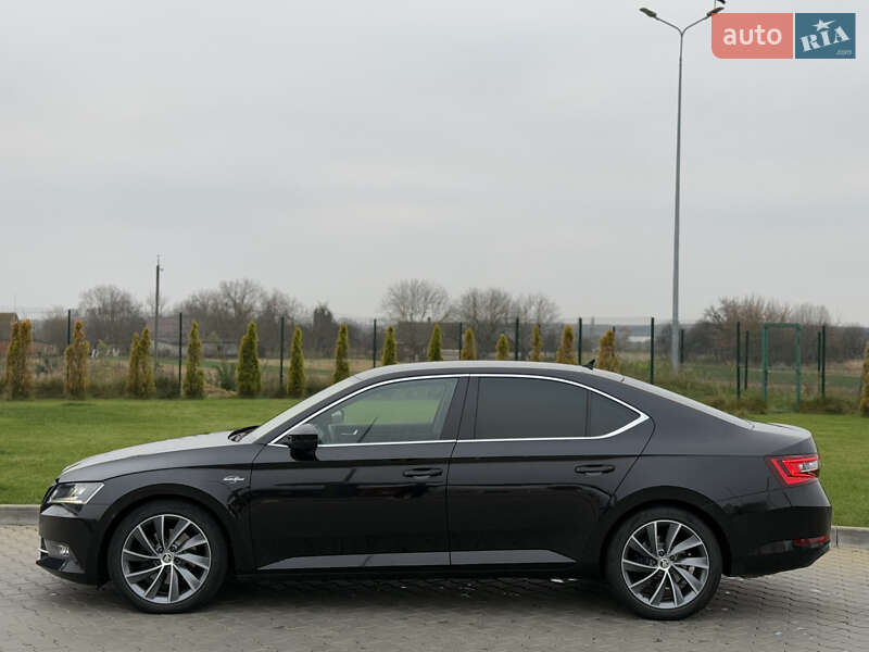 Лифтбек Skoda Superb 2017 в Луцке