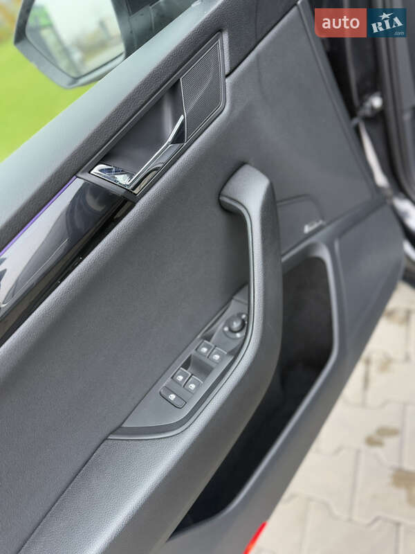 Лифтбек Skoda Superb 2017 в Луцке