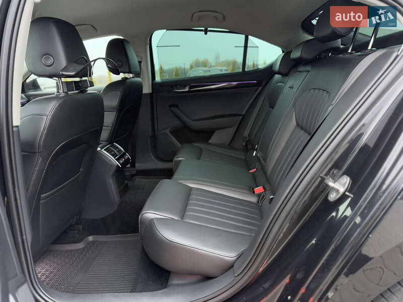 Лифтбек Skoda Superb 2017 в Луцке