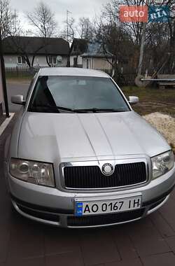 Лифтбек Skoda Superb 2003 в Ивано-Франковске