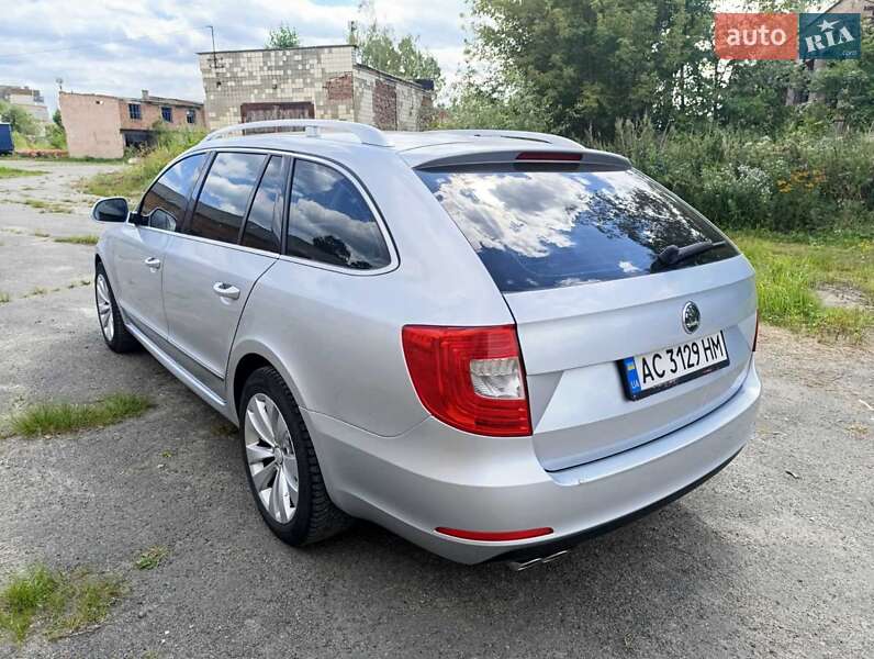 Універсал Skoda Superb 2013 в Ковелі