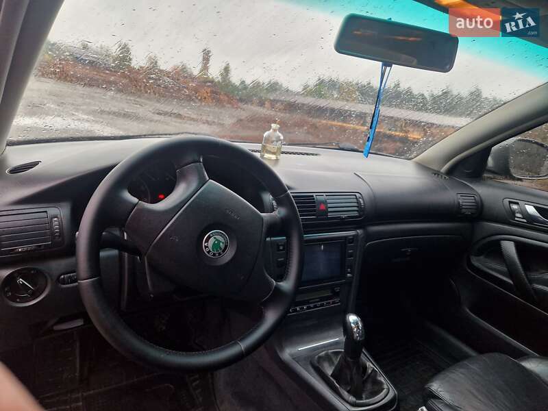 Ліфтбек Skoda Superb 2007 в Сновську