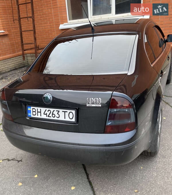 Лифтбек Skoda Superb 2006 в Кривом Роге