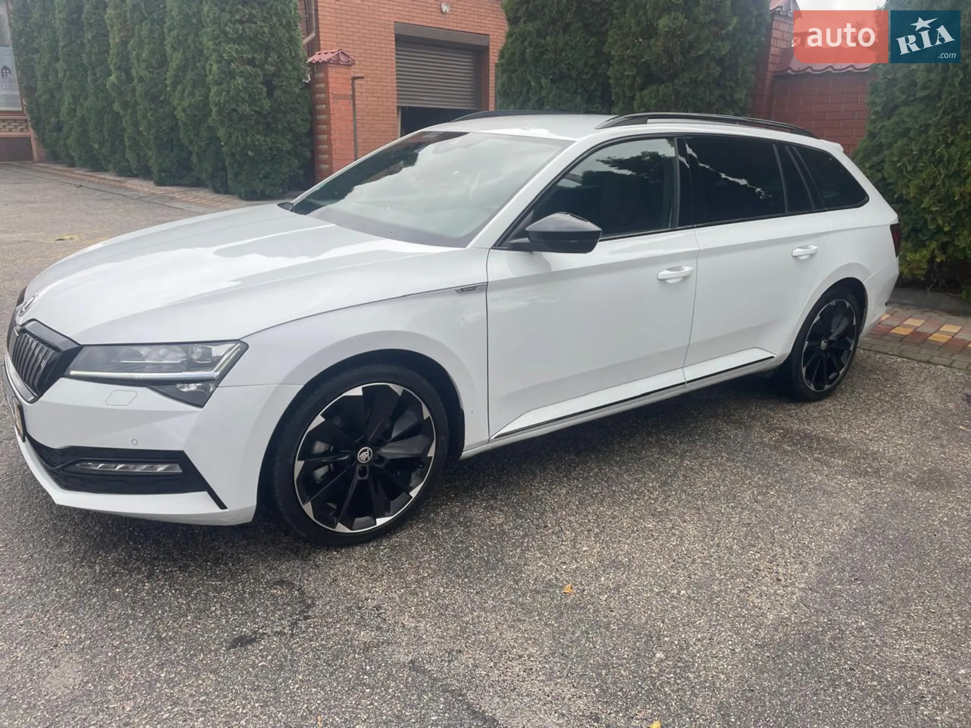 2020 Skoda Superb - мініатюра 3