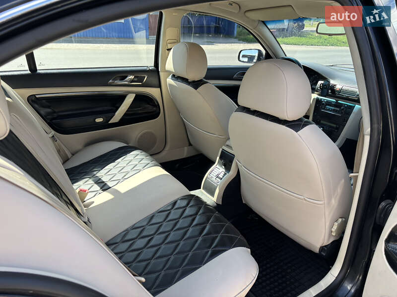 Лифтбек Skoda Superb 2004 в Христиновке фото 5 Лифтбек Skoda Superb 2004 в Христиновке