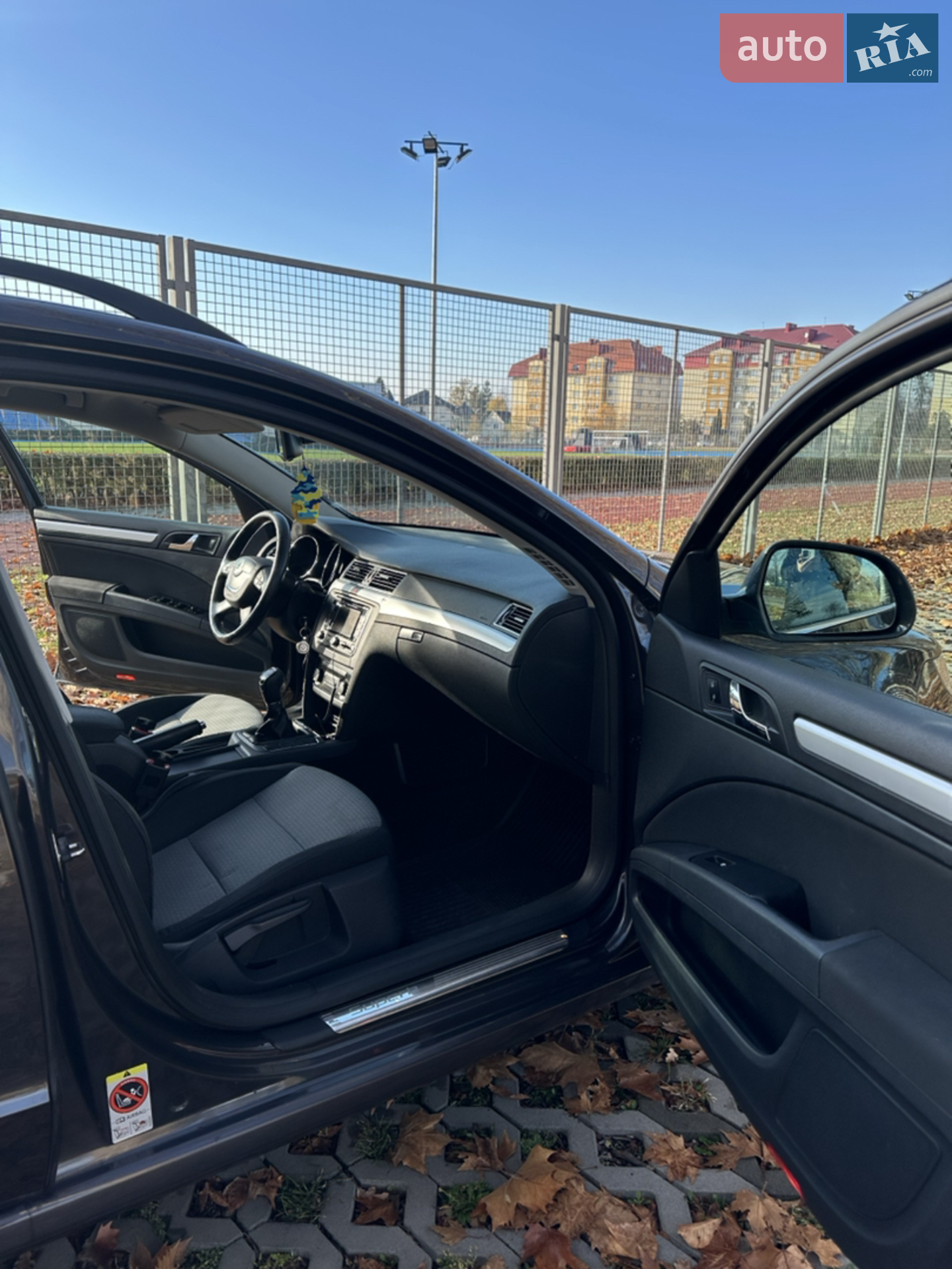 2011 Skoda Superb - мініатюра 17